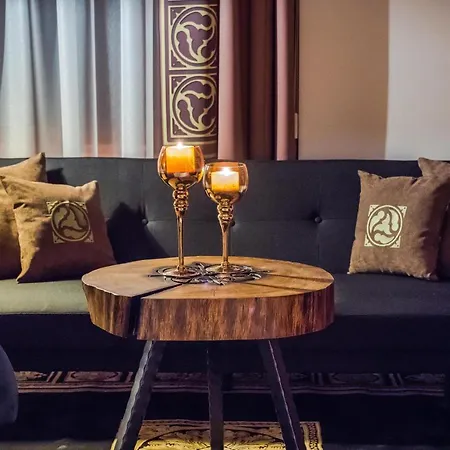 Ars Apartment